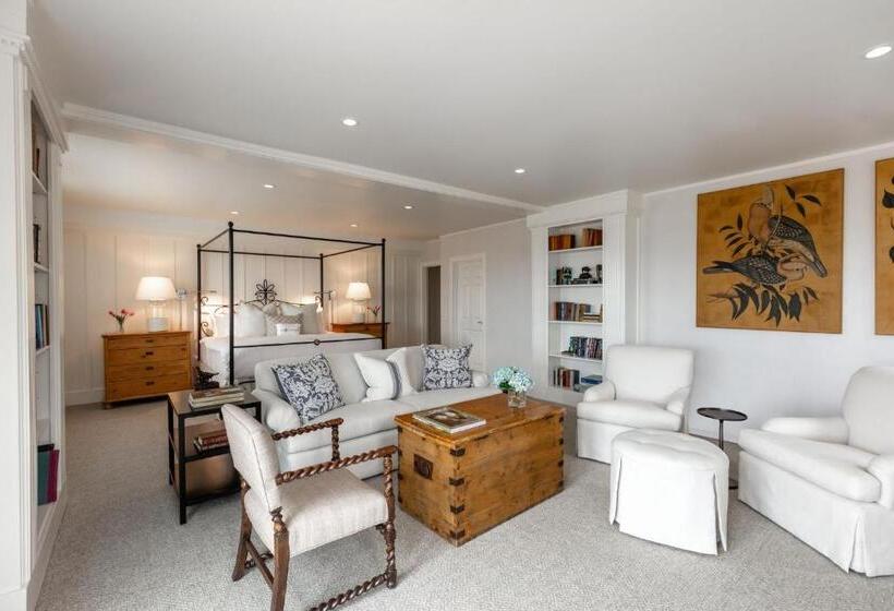 جناح سرير كينج, The Wauwinet Nantucket