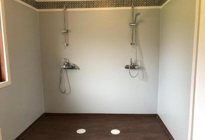 غرفة أساسية, Ekegården