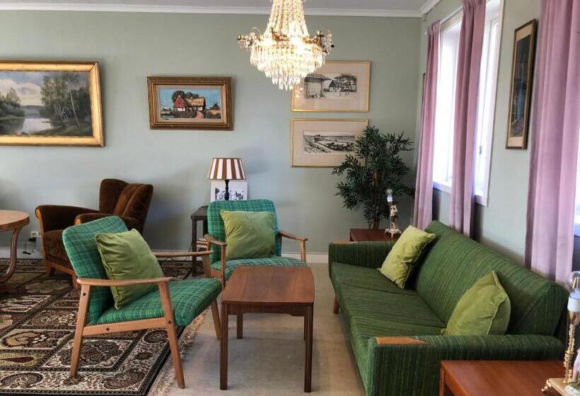 غرفة إقتصادية, Ekegården