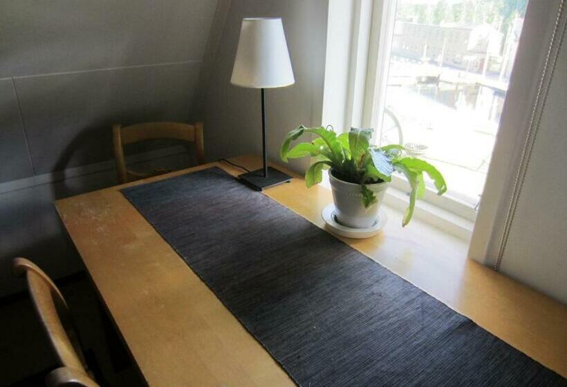 스탠다드 룸 공동 욕실, Håverud Hostel