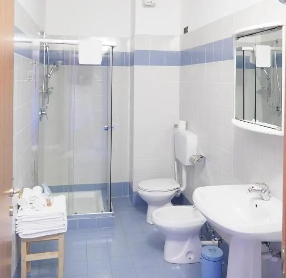 スタンダード４人部屋, Miniappartamenti, Camere Lanterna Blu