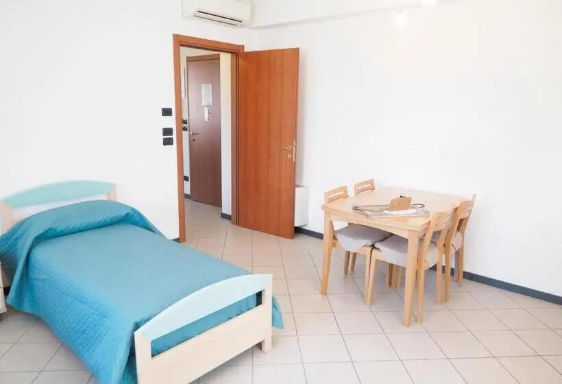 スタンダード４人部屋, Miniappartamenti, Camere Lanterna Blu