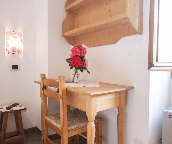 标准间, Rifugio Monte Baldo