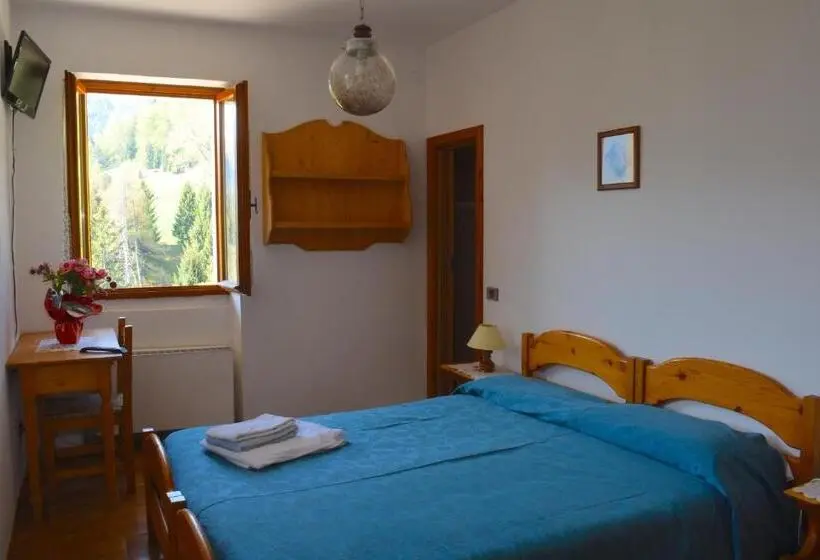 スタンダード4人部屋, Rifugio Monte Baldo