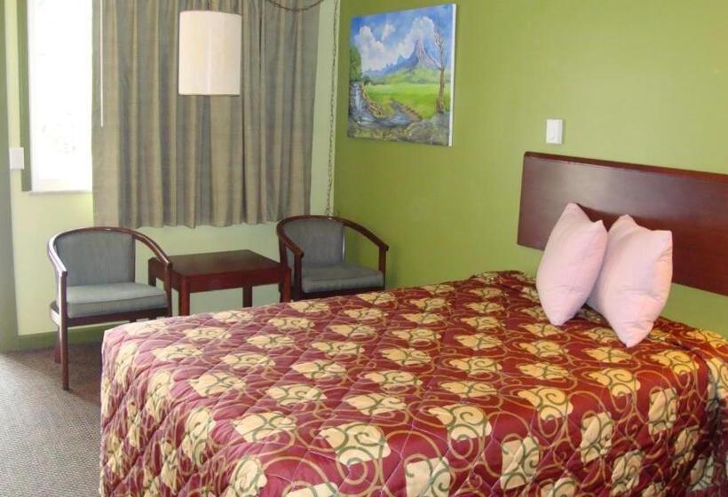 スタンダードルーム, Pinconning Trail Inn Motel