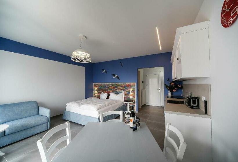 סטודיו סטנדרט עם מרפסת, Residence Usignolo