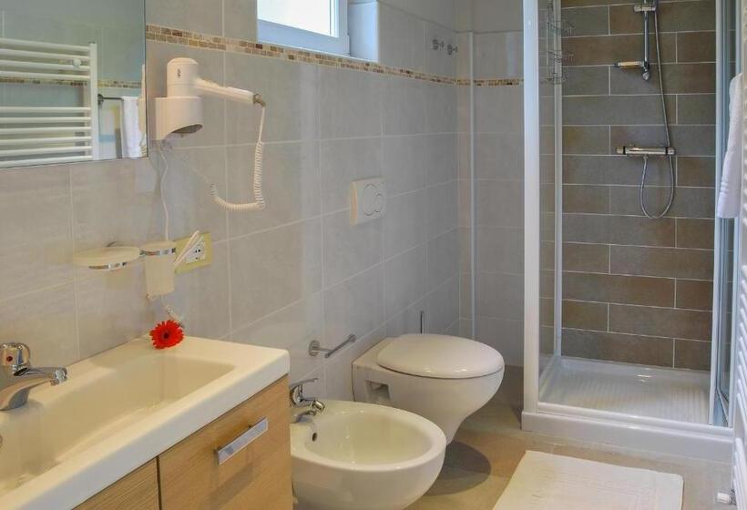 テラス付きスタンダードワンルーム, Residence Usignolo