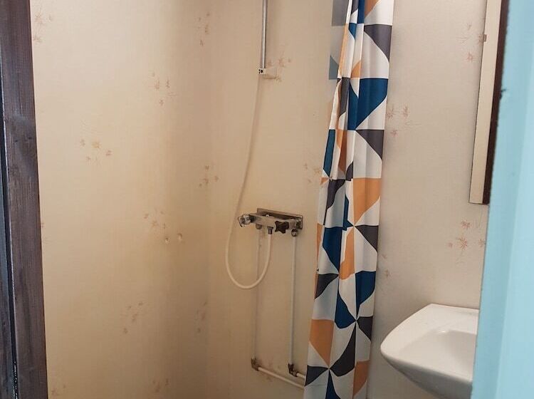 Трехместный Номер Базовый, Långasjönäs Camping & Stugby