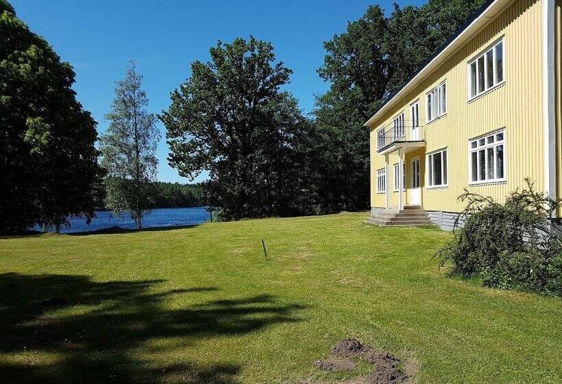 Номер Basic, Långasjönäs Camping & Stugby