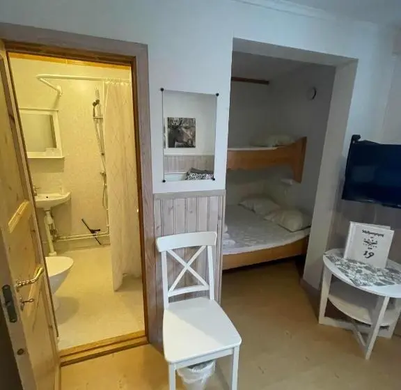 Dört Kişilik Standart Oda, Vasacenter B&b