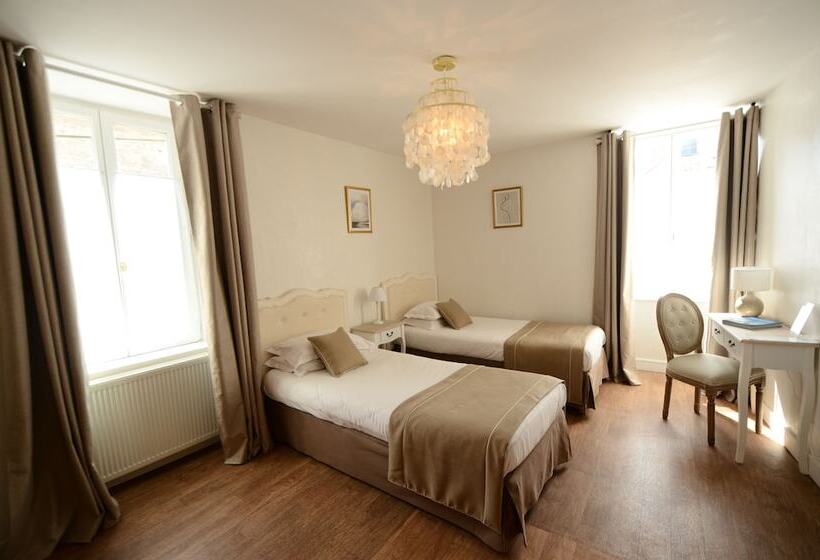 اتاق استاندارد چهار تخته, Demeures & Châteaux   Hôtel De La Porte Saint Malo