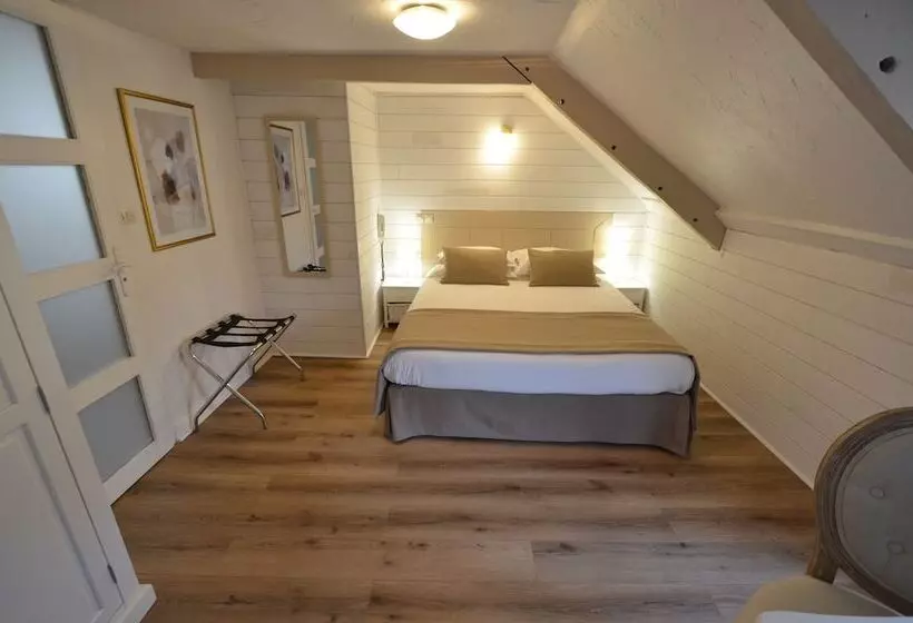 اتاق استاندارد چهار تخته, Demeures & Châteaux Hôtel De La Porte Saint Malo