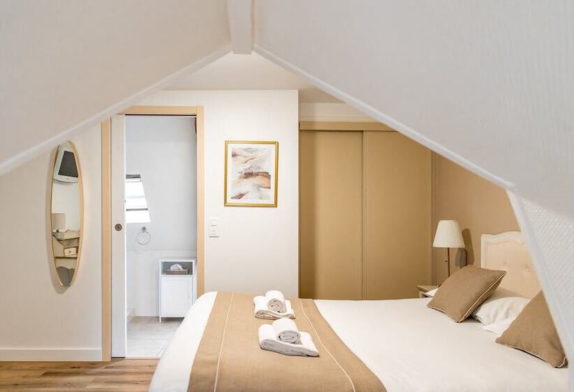 Номер Стандарт, Demeures & Châteaux   Hôtel De La Porte Saint Malo