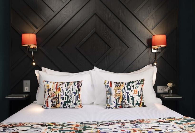 غرفة قياسية, Des Arts Montmartre