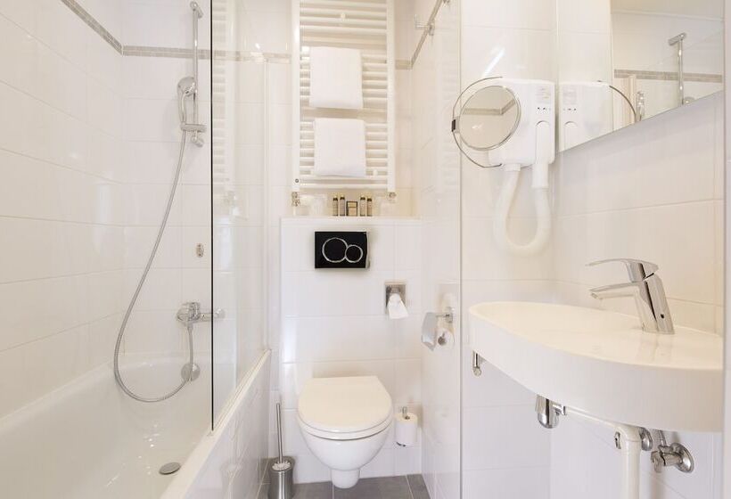 غرفة سوبيريور, Des Arts Montmartre