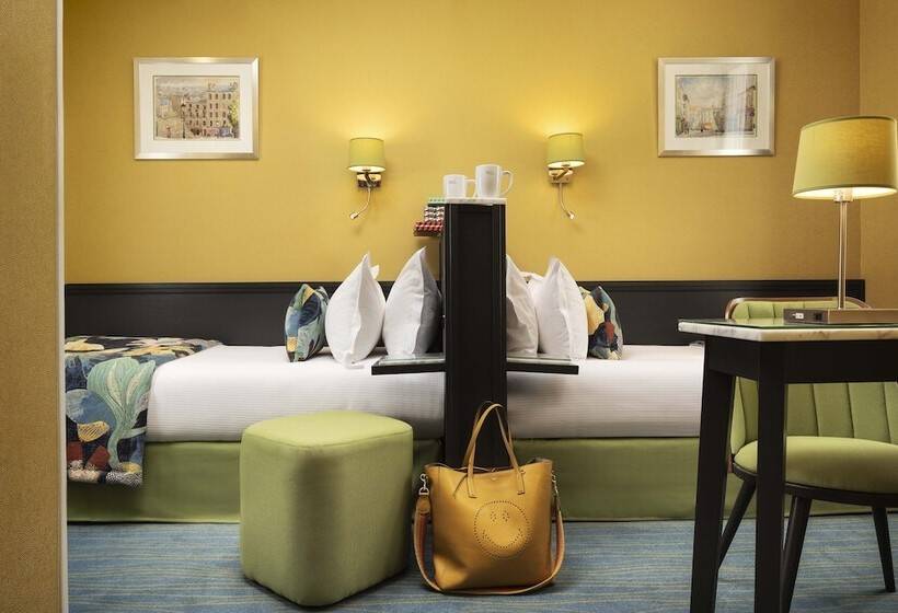 Chambre Standard, Des Arts Montmartre