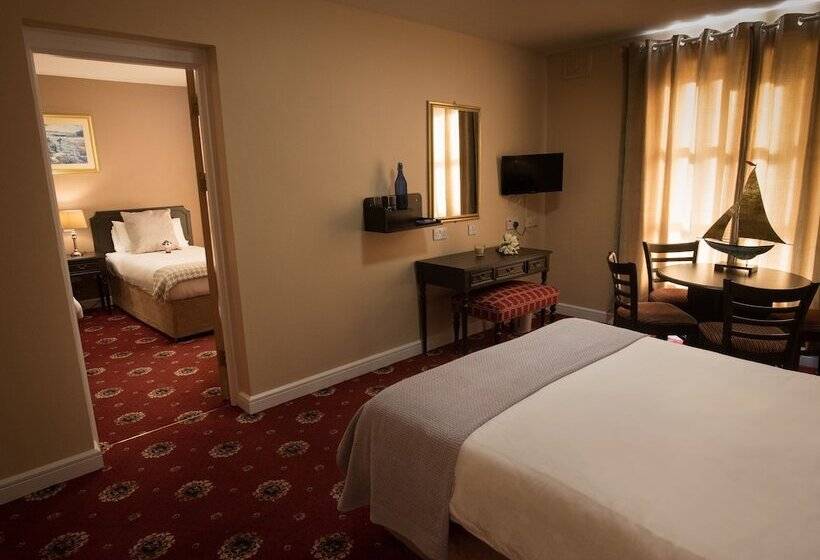 غرفة قياسية, Grand Central