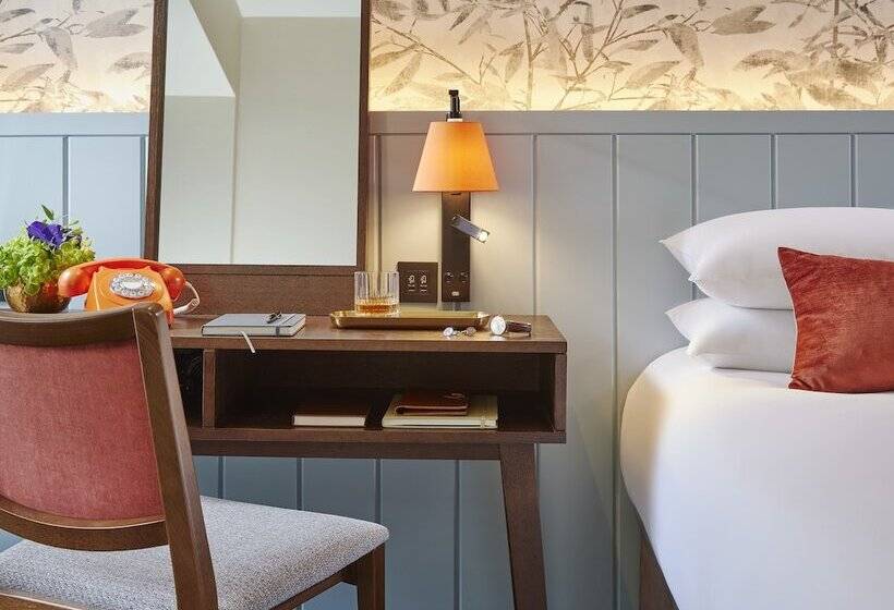 ファミリールーム, Hodson Bay