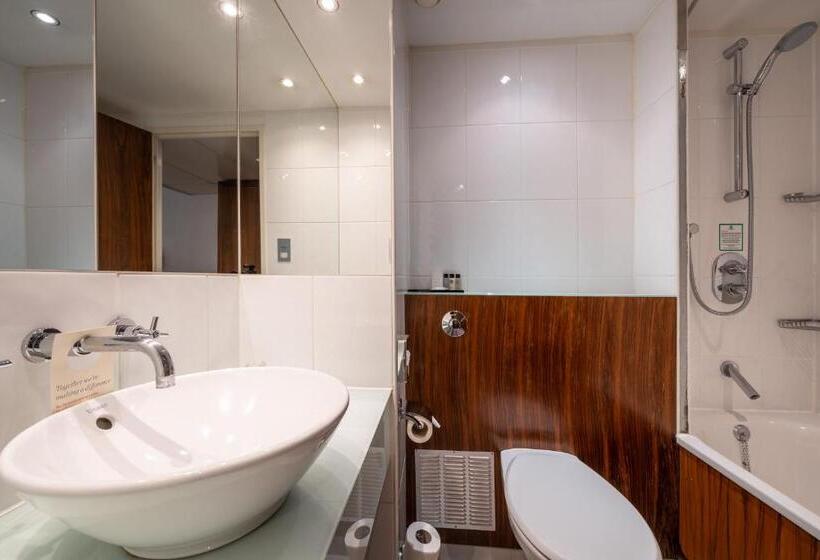 家庭间, Holiday Inn London Camden Lock, An Ihg