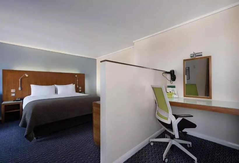 プレミアムルーム, Holiday Inn London Camden Lock, An Ihg