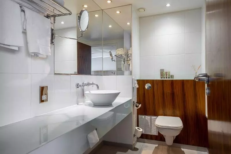 プレミアムルーム, Holiday Inn London Camden Lock, An Ihg