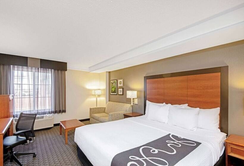 Deluxe Szoba, La Quinta By Wyndham San Antonio Airport