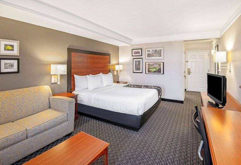 חדר דלוקס, La Quinta By Wyndham San Antonio Airport