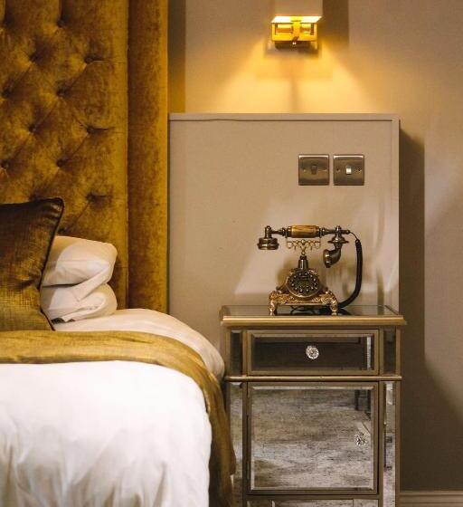 スタンダードルーム, Leighinmohr House