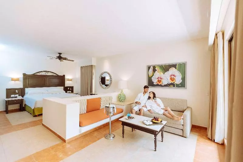 سوییت جونیور, Occidental At Xcaret Destination   All Inclusive