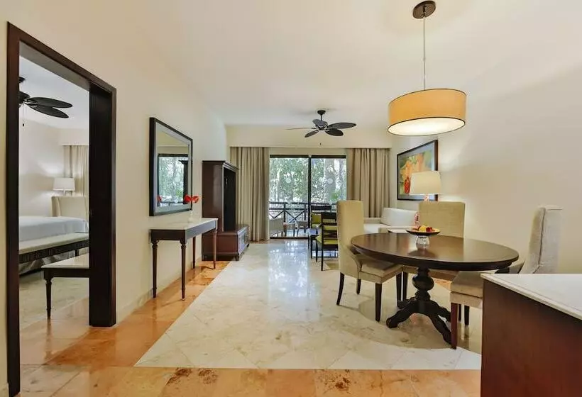 سوئیت رویال, Occidental At Xcaret Destination   All Inclusive