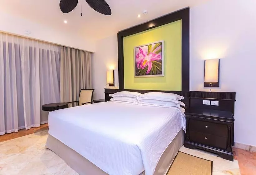 اتاق لوکس, Occidental At Xcaret Destination   All Inclusive