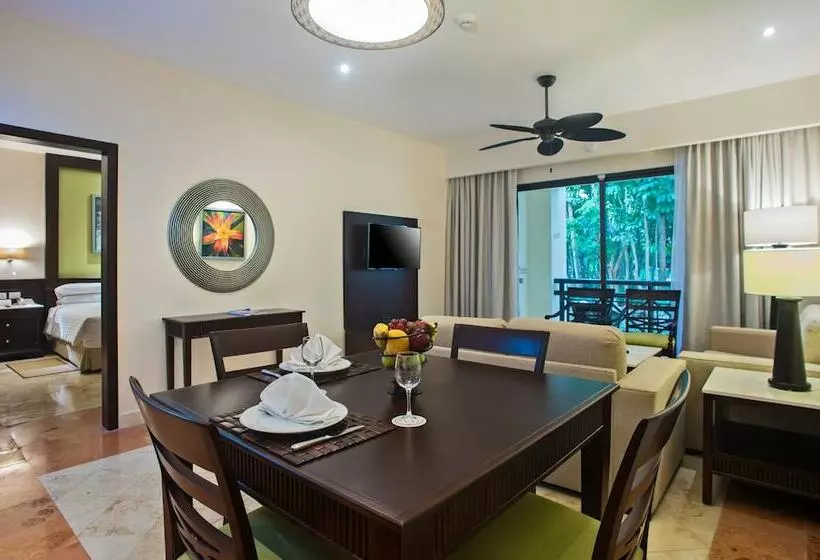 سوئیت رویال, Occidental At Xcaret Destination   All Inclusive