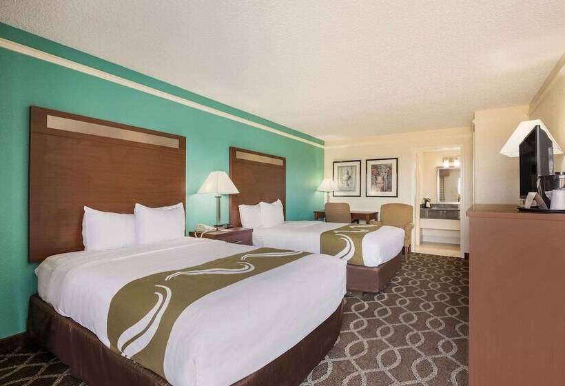 Quarto Estandar 2 Camas Casal, Quality Inn Tulsa Central