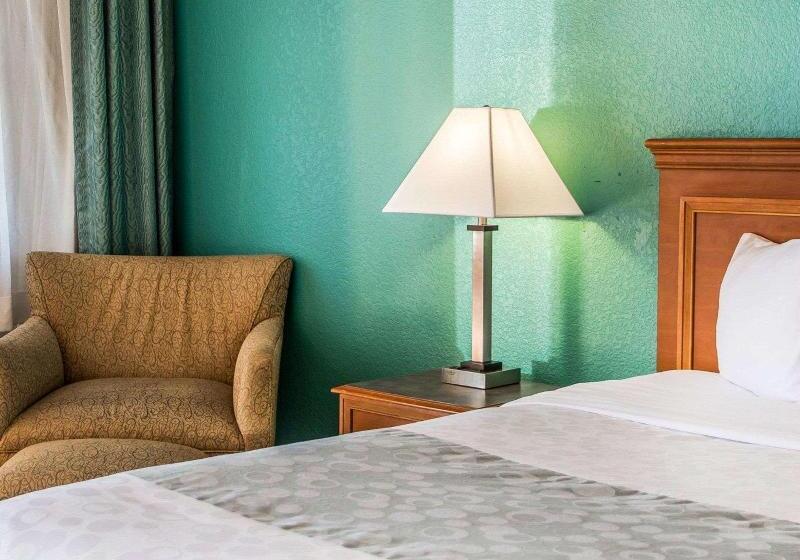 Quarto Estandar Cama King, Quality Inn Tulsa Central