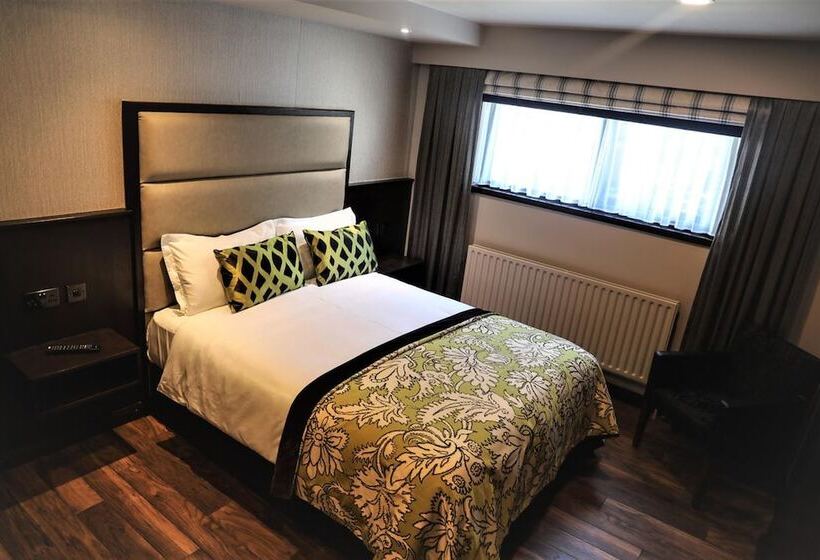 スタンダードトリプルルーム, The Lansdowne