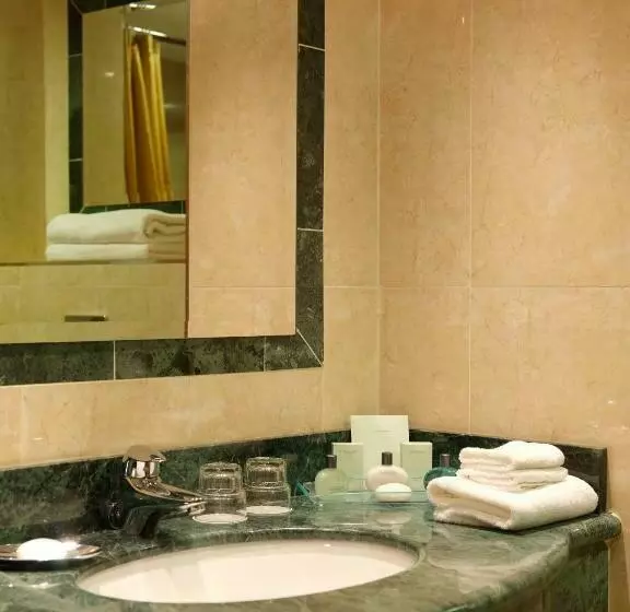 اتاق کلاسیک, Killarney Plaza Hotel & Spa