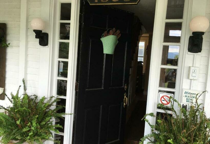 غرفة قياسية سرير كينج, Center Lovell Inn