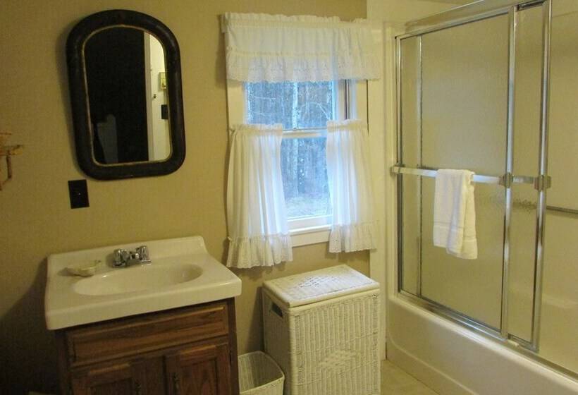 غرفة قياسية حمام مشترك, Center Lovell Inn