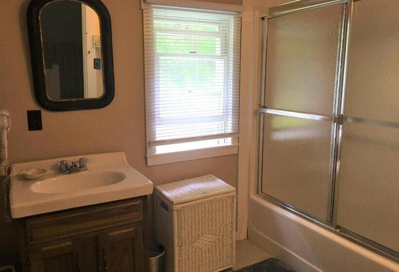 غرفة قياسية حمام مشترك, Center Lovell Inn