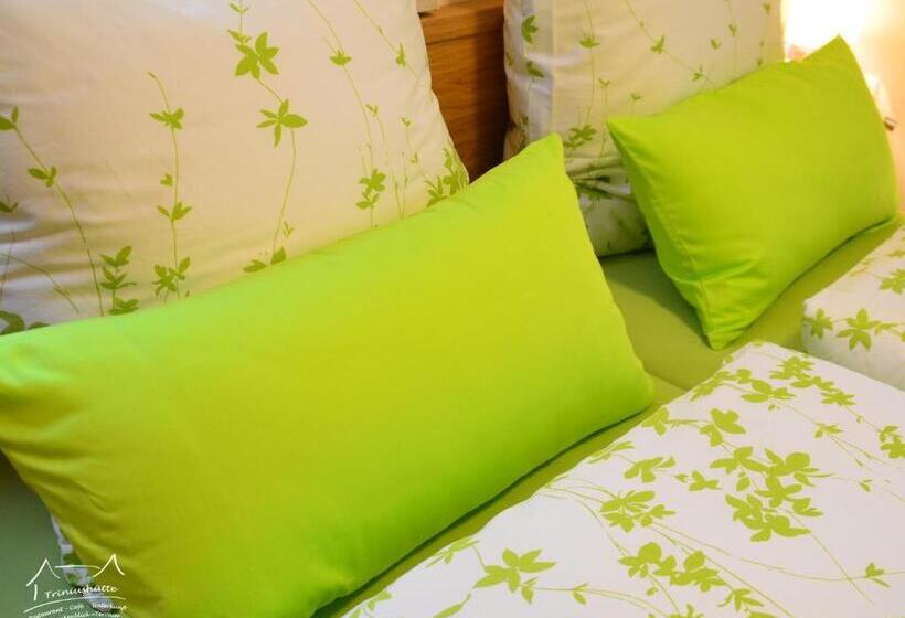 شقة غرفتين, Die Triniushütte Thüringens Schönste Aussicht