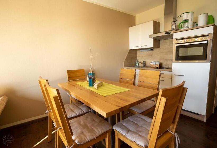 شقة غرفتين, Die Triniushütte Thüringens Schönste Aussicht