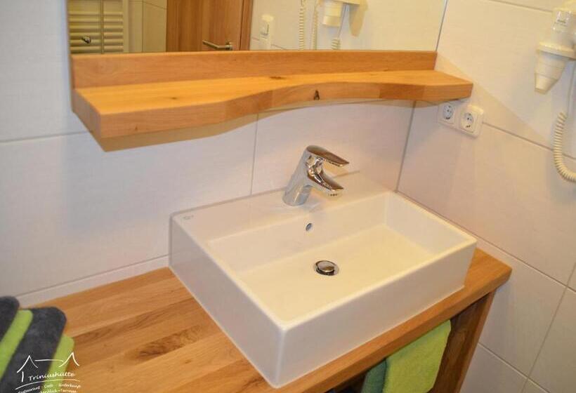 شقة غرفتين, Die Triniushütte Thüringens Schönste Aussicht