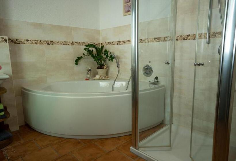 شقة 3 غرف, Die Triniushütte Thüringens Schönste Aussicht