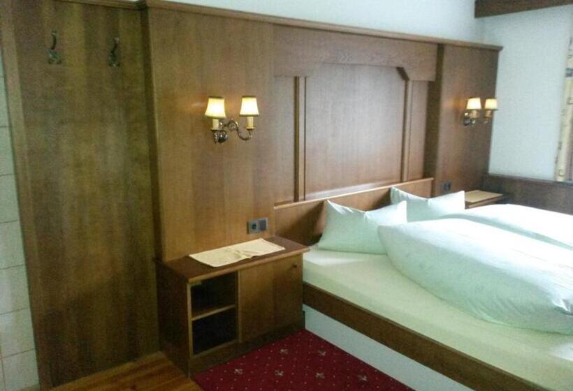 スタンダードシングルルーム, Gasthof Pension Traube