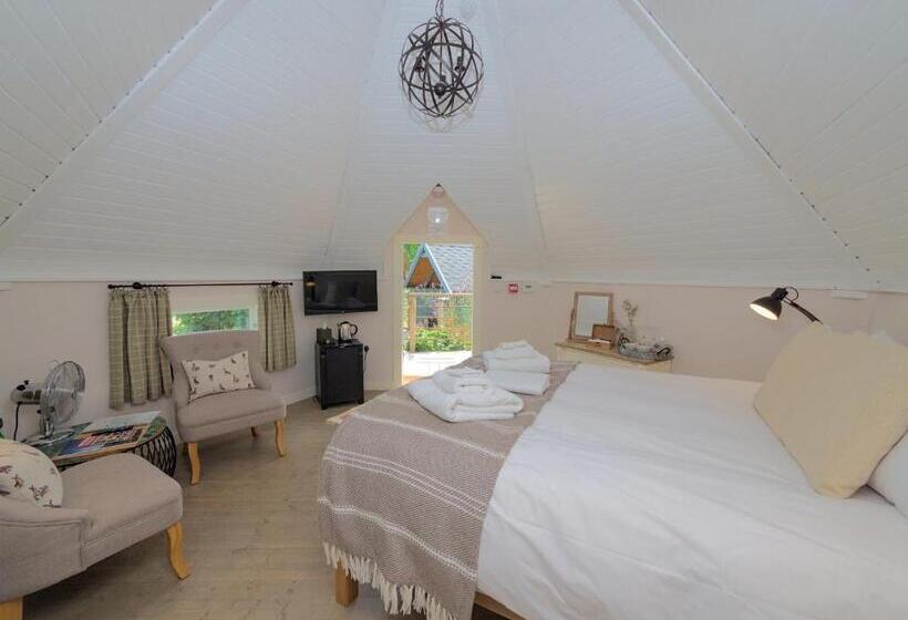 标准间, Riverside Inn, Aymestrey