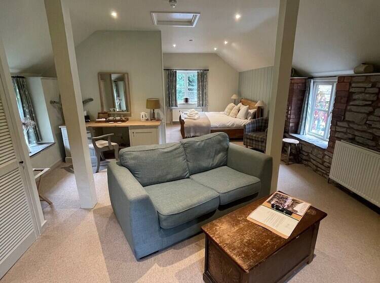 小型套房, Riverside Inn, Aymestrey