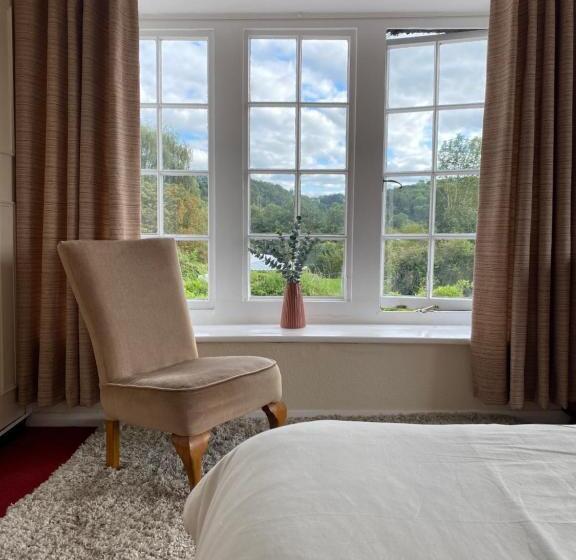 غرفة قياسية مطلّة علي الحديقة, The Talbot At Knightwick