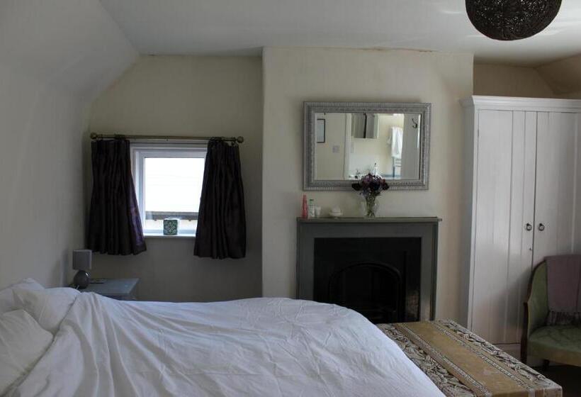 Номер Стандарт, B&b South Downs Way