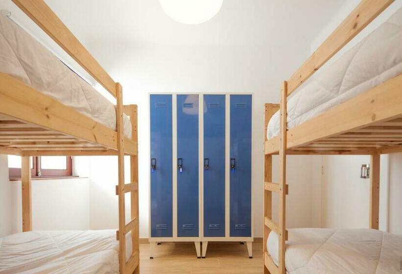 공동 객실, Furadouro Terrace Hostel