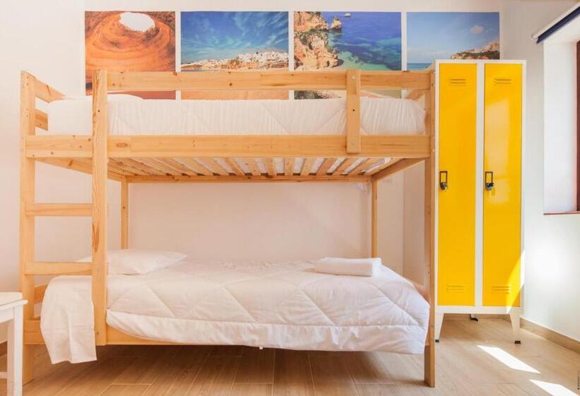 공동 객실, Furadouro Terrace Hostel